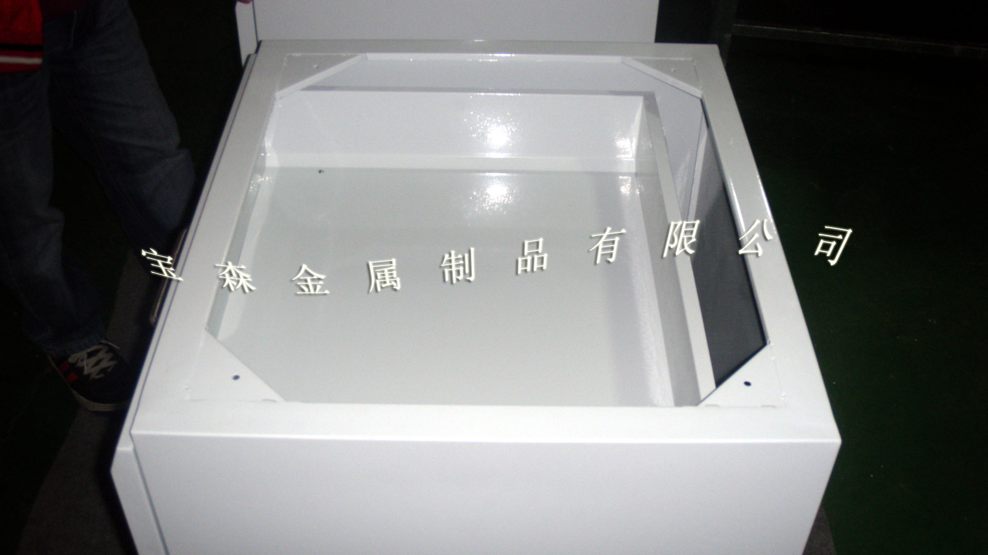 各种医疗仪器仪表机箱