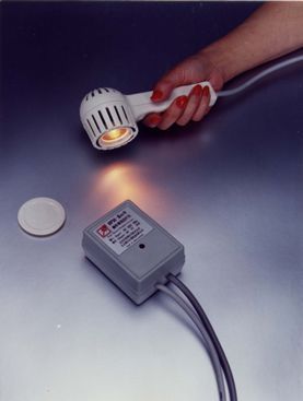 波姆光治疗仪(家用袖珍型)