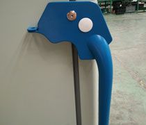 低温保存箱门把手