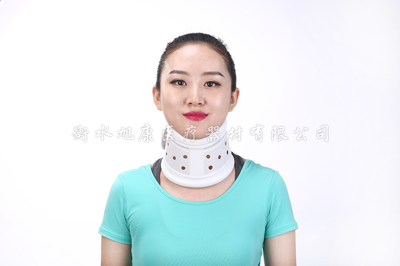 颈托塑料围领