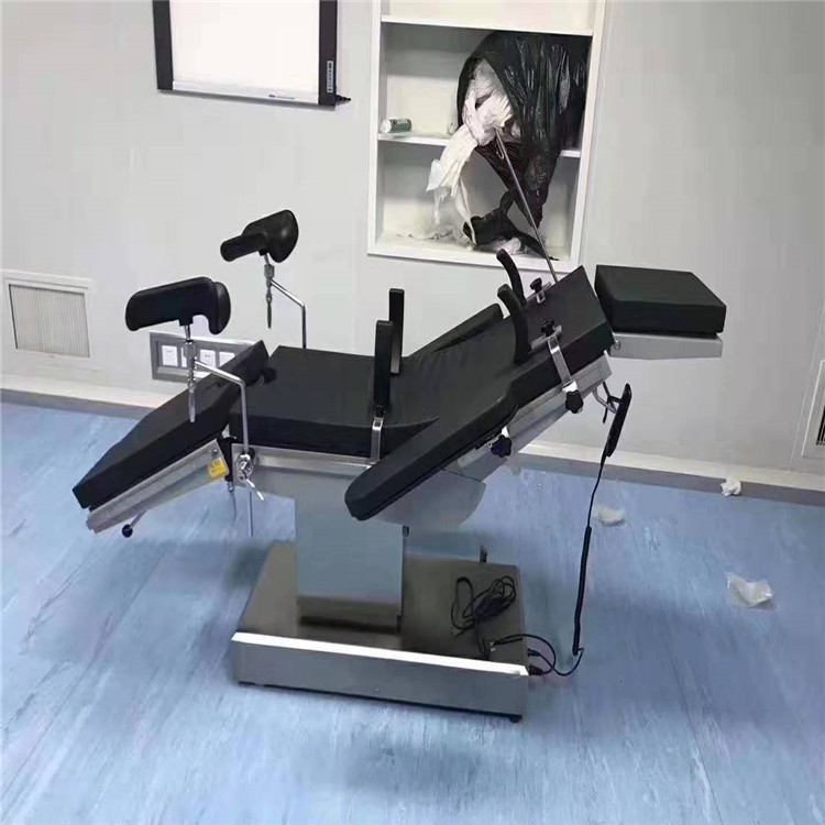 YC-D2型电动综合手术床(带蓄电池)