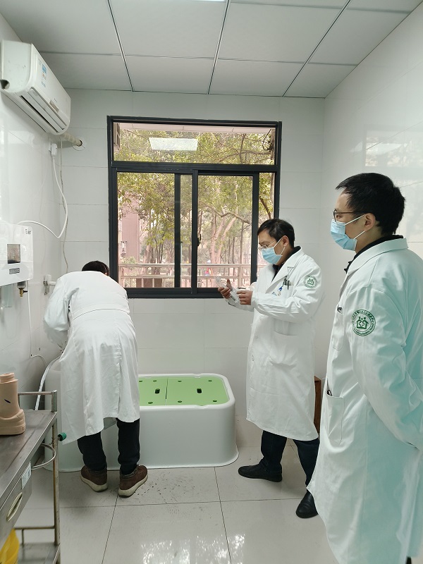 医用外伤冲洗器--犬伤处置门诊、疾控中心、急诊科专用冲洗消毒设备