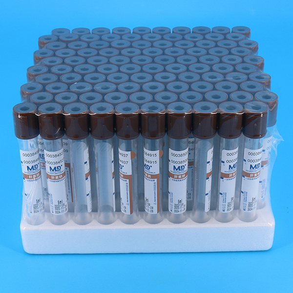 棕色管帽含肝素钠抗凝剂PET材质真空采血管_抽血管